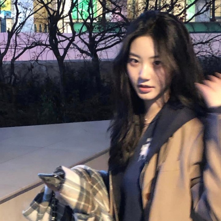 英烈千秋